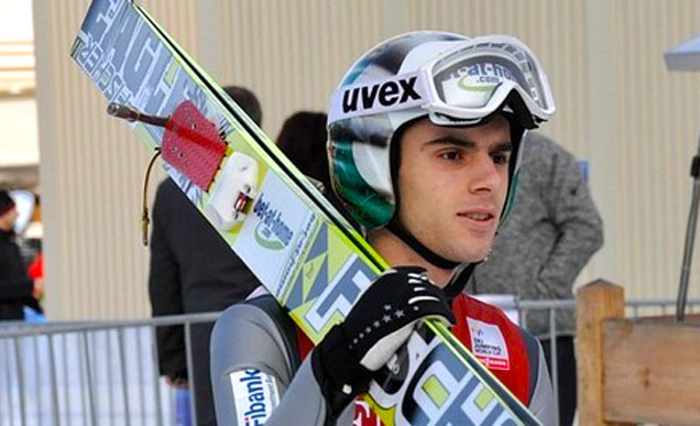 Стабилната форма на Владимир Зографски в последно време намери отражение в 32-ото му място в днешния старт по ски полети на най-голямата шанца в света във Викерсунд, Норвегия. 24-годишният състезател […]