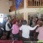 Възрастни жени заредиха пенсионерския клуб в “Самоково” с младежко настроение