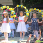 Стотици деца танцуваха и се забавляваха навръх 1 юни на площада в Самоков /СНИМКИ/