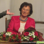 Голямата Йорданка Благоева представи „Босоногата кралица” в Сарафската къща